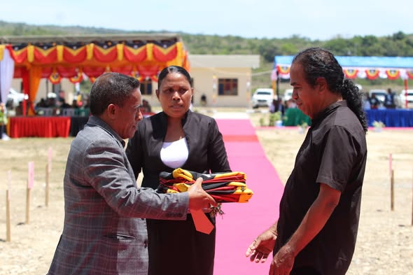 𝐋𝐞𝐫𝐞, 𝐁𝐚𝐧𝐝𝐞𝐢𝐫𝐚 𝐡𝐨 𝐒𝐞𝐫𝐭𝐢𝐟𝐢𝐤𝐚𝐝𝐮 𝐍𝐮’𝐮𝐝𝐚́𝐫 𝐑𝐞𝐤𝐨𝐧̃𝐞𝐬𝐢𝐦𝐞𝐧𝐭𝐮 𝐄𝐬𝐭𝐚𝐝𝐮 𝐧𝐢𝐚𝐧 𝐍𝐞’𝐞𝐛𝐞́ 𝐁𝐨𝐨𝐭 𝐋𝐢𝐮 𝐎𝐬𝐚𝐧